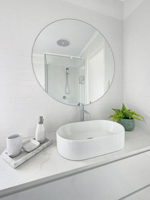 Studio Seaside Self-Contained Apartment Marcoola Exterior foto